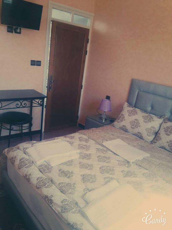 La Paillade Hotel Oulad Barrehil Exterior foto